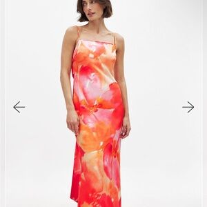Elegant Strapless Floral Maxi Dress
